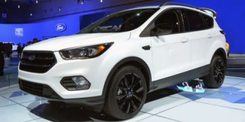 2018 Ford Escape Titanium Heated Seats Remote Start. paNOW