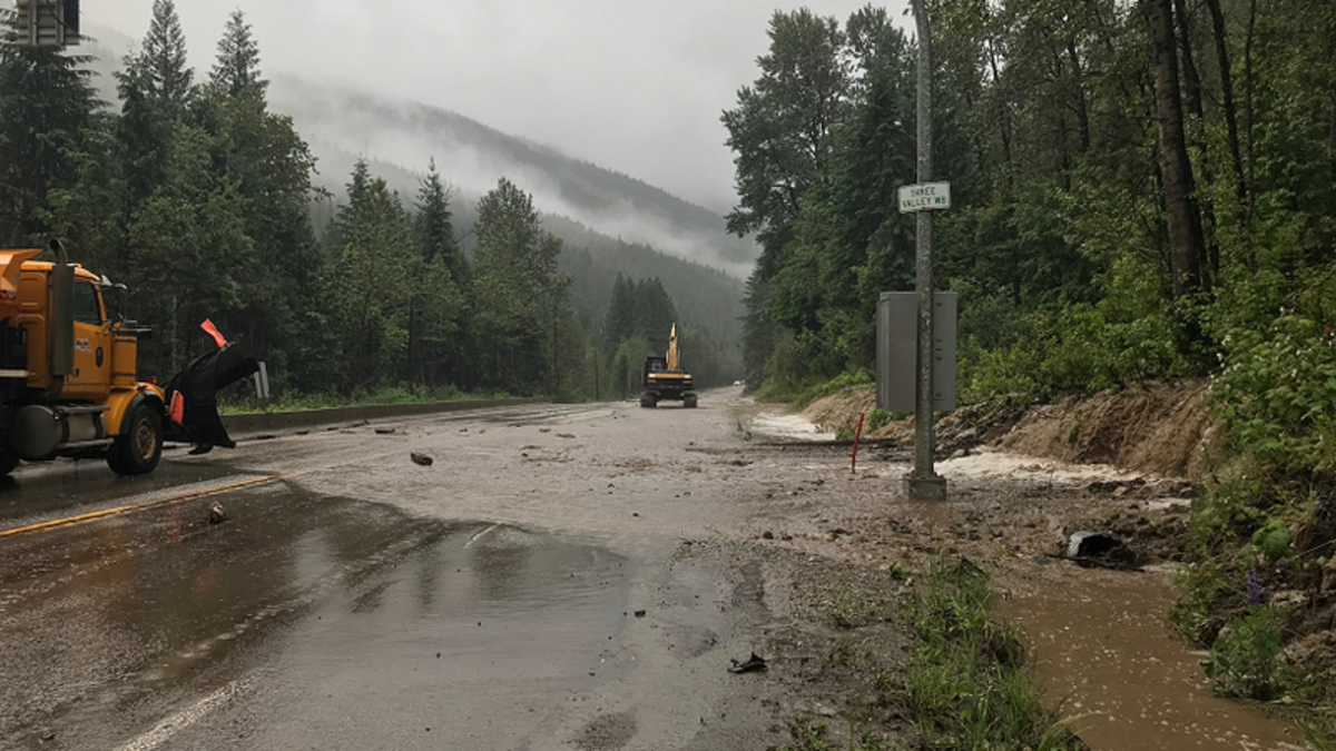 Trans-Canada Highway west of Revelstoke to close Wednesday (Jan