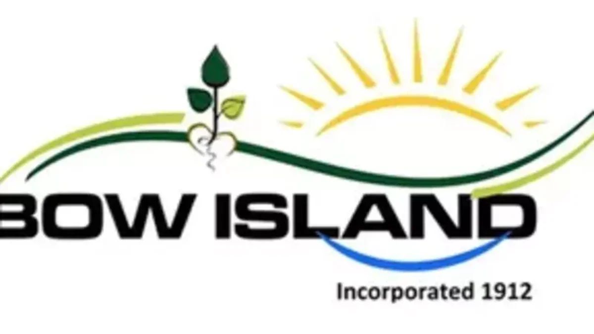Bow Island fined, employee given house arrest over drinking water