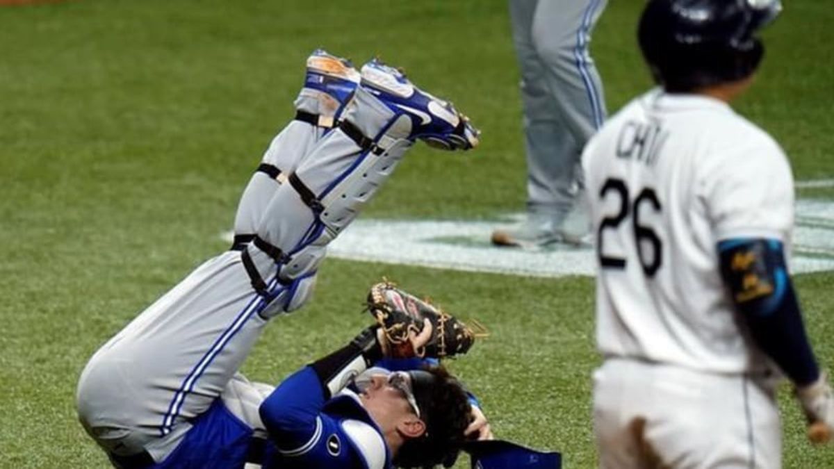 Grichuk hits 3-run homer in 7th, Blue Jays beat Rays 6-4