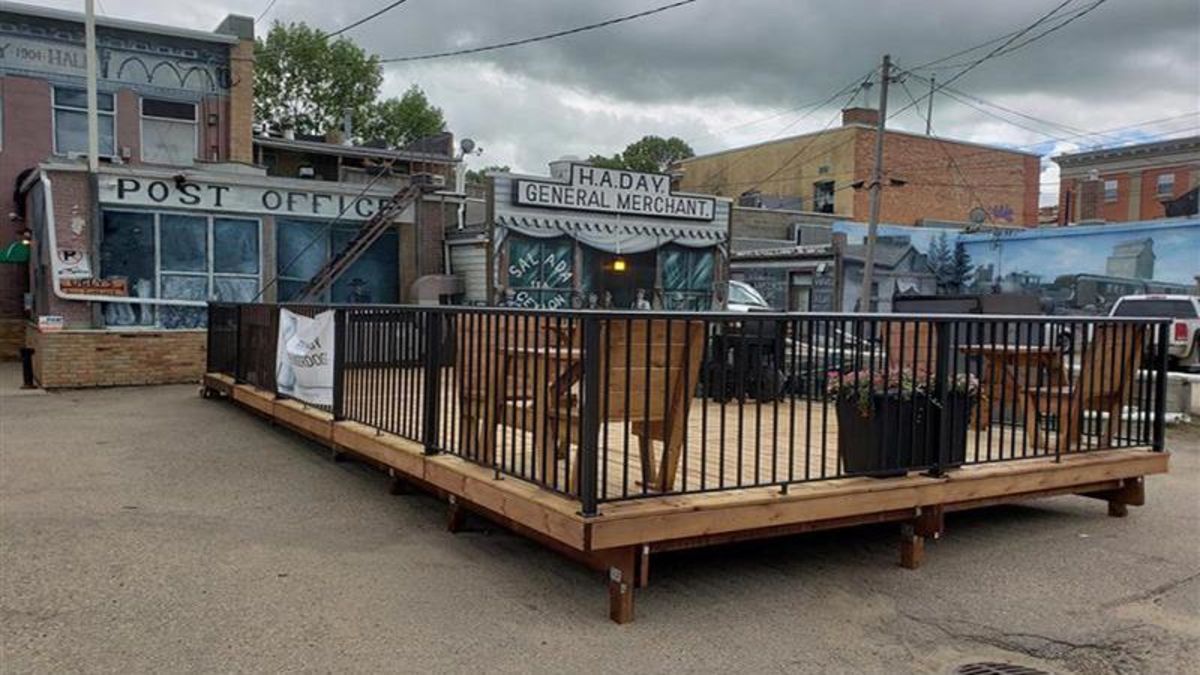 city council streamlines outdoor patio approvals