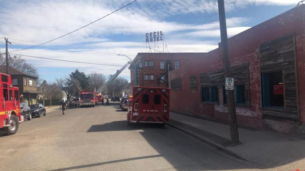 Crews respond to structure fire in the Flats CHAT News Today