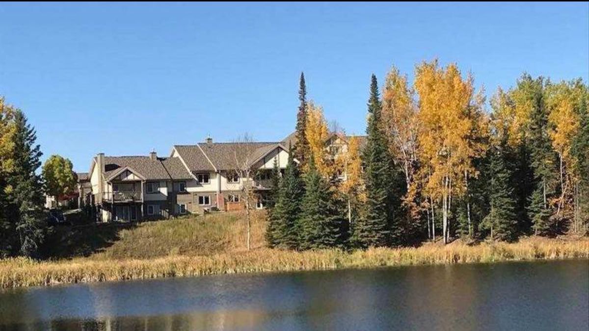 Resort Village of Elk Ridge moves forward with election, and names ...