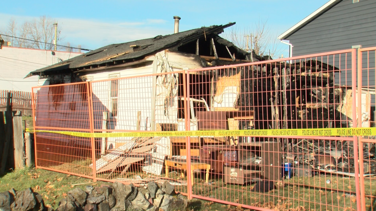 Quesnel RCMP arrest woman in connection to downtown house fire
