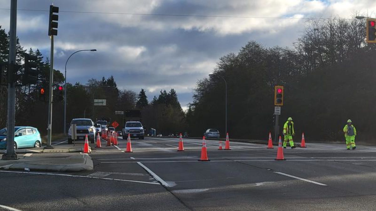 Hwy. 19 re-opens north of Nanaimo, permanent fix potentially months ...