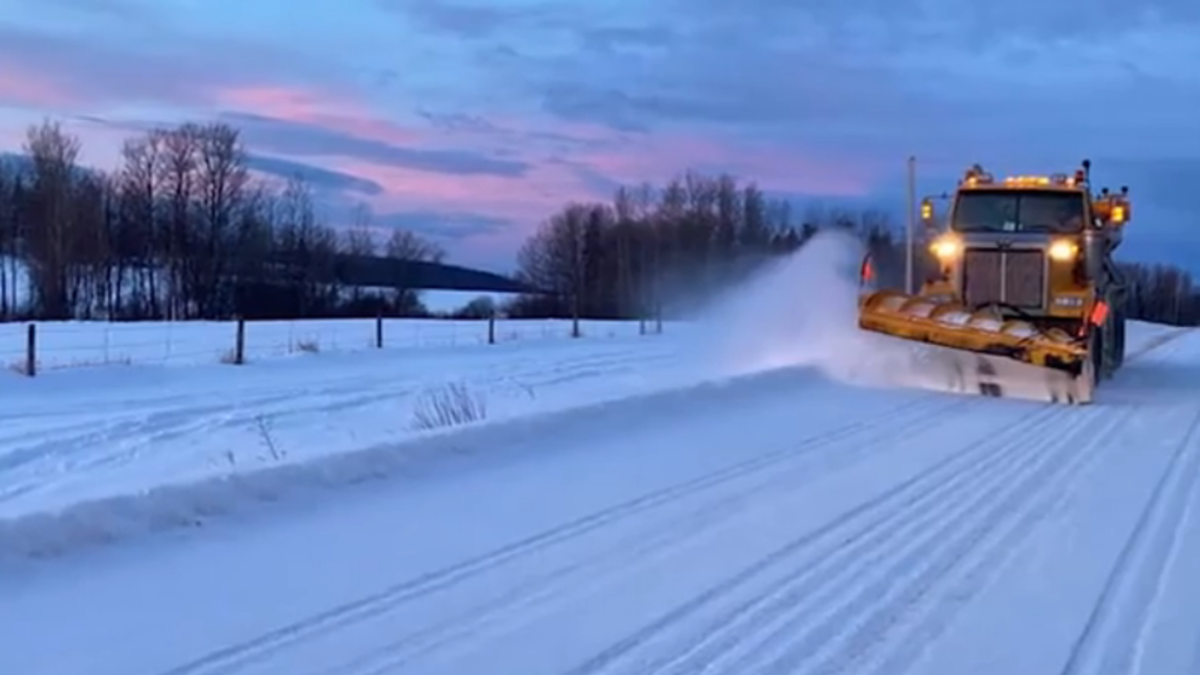 Yellowhead Road and Bridge recognized with prestigious provincial award