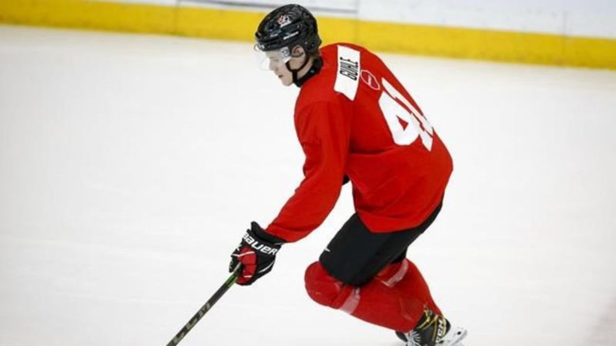 Strange times ups pro experience on Canada's junior men's hockey team