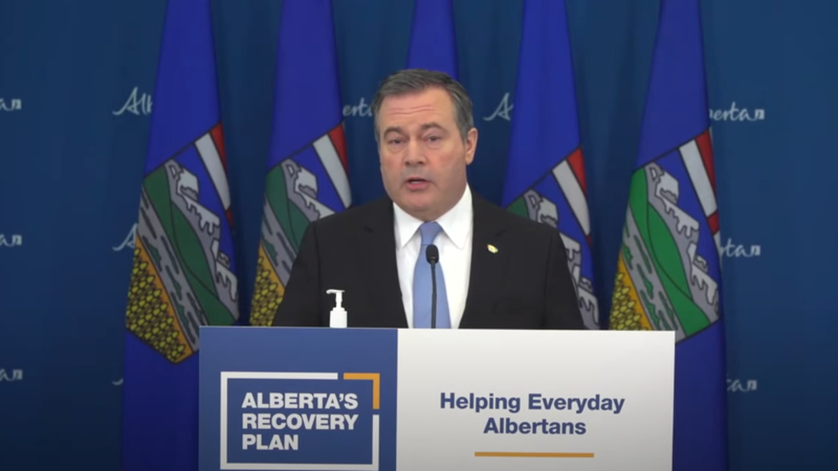 alberta-to-stop-collecting-provincial-gas-tax-offer-electricity-rebate