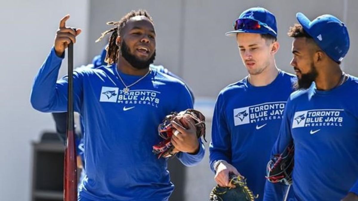 Vladimir Guerrero Jr. of Blue Jays arrives to spring training in shape