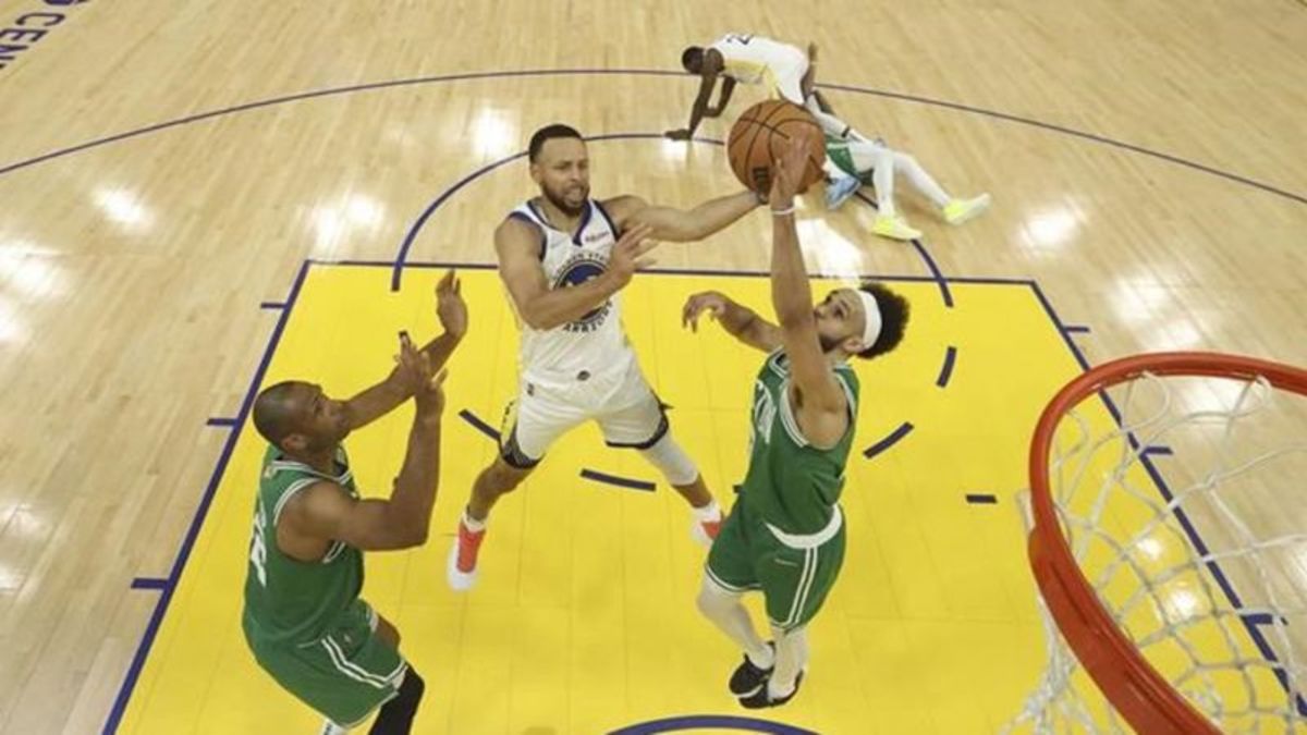 Celtics lose a rough Game 2 107-88, Warriors tie the Finals 1-1