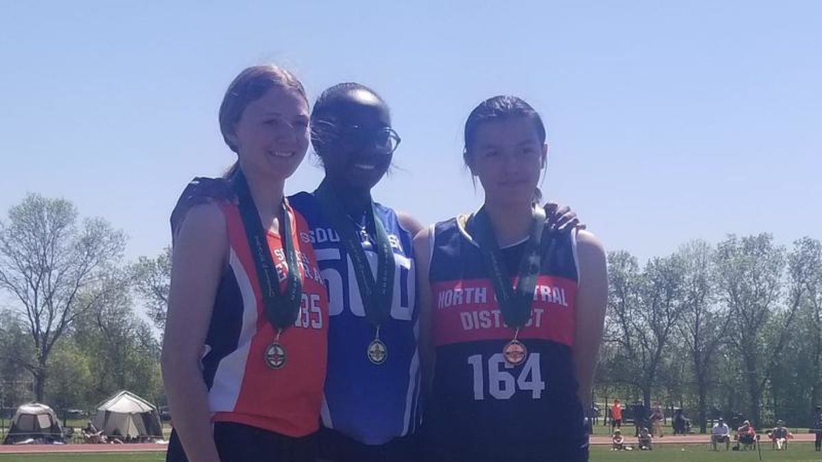 CCHS student wins bronze at track and field provincials larongeNOW