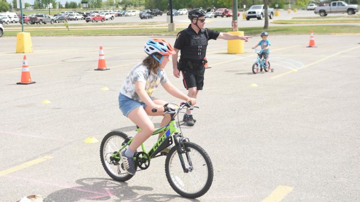 Having fun staying safe at the Bike Rally Rodeo | paNOW