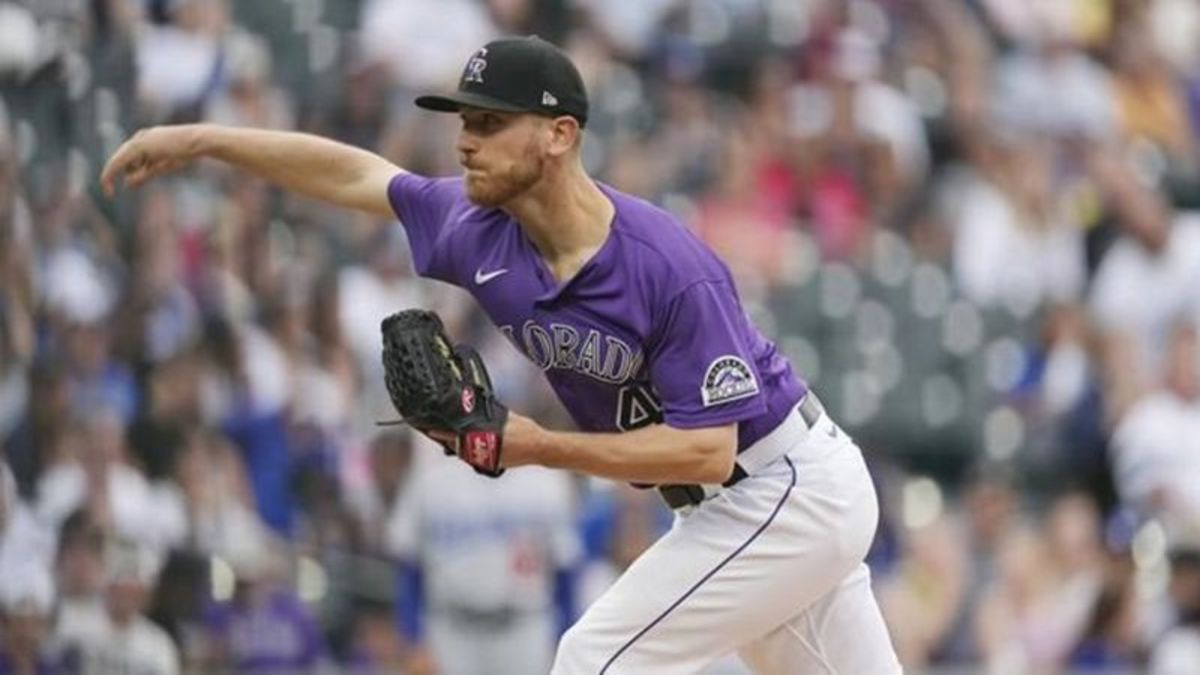 Kris Bryant finally hits first home run at Coors Field as member of  Colorado Rockies 