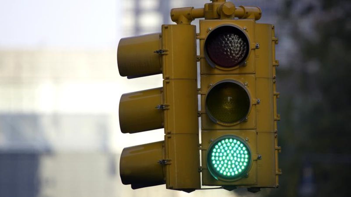 City of Lethbridge activating traffic light at 43 Street and 6 Avenue South Lethbridge News Now