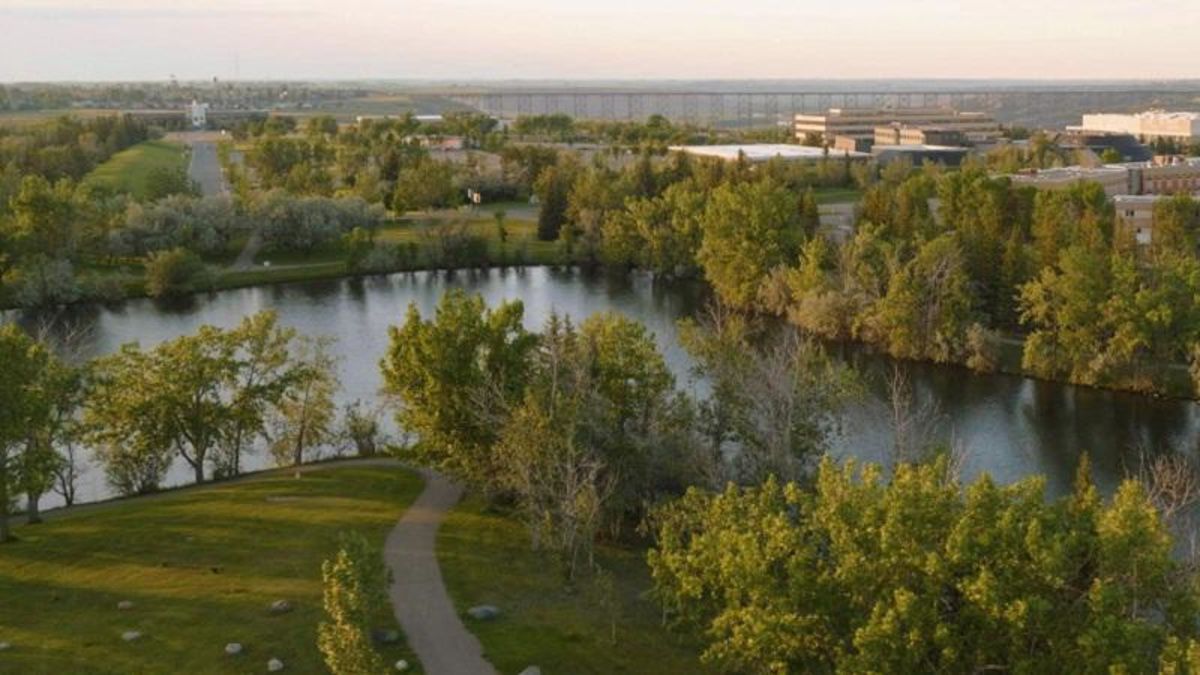 New disc golf course open for play at University of Lethbridge