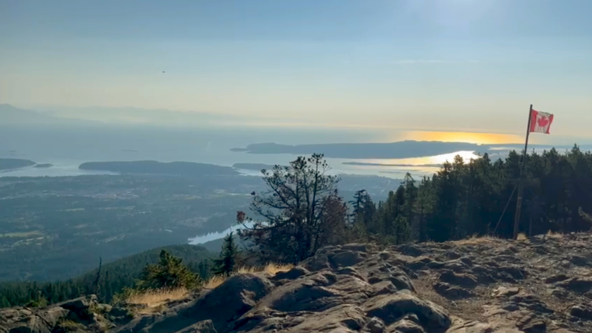 VIDEO Mount Benson provides challenging trek with spectacular views