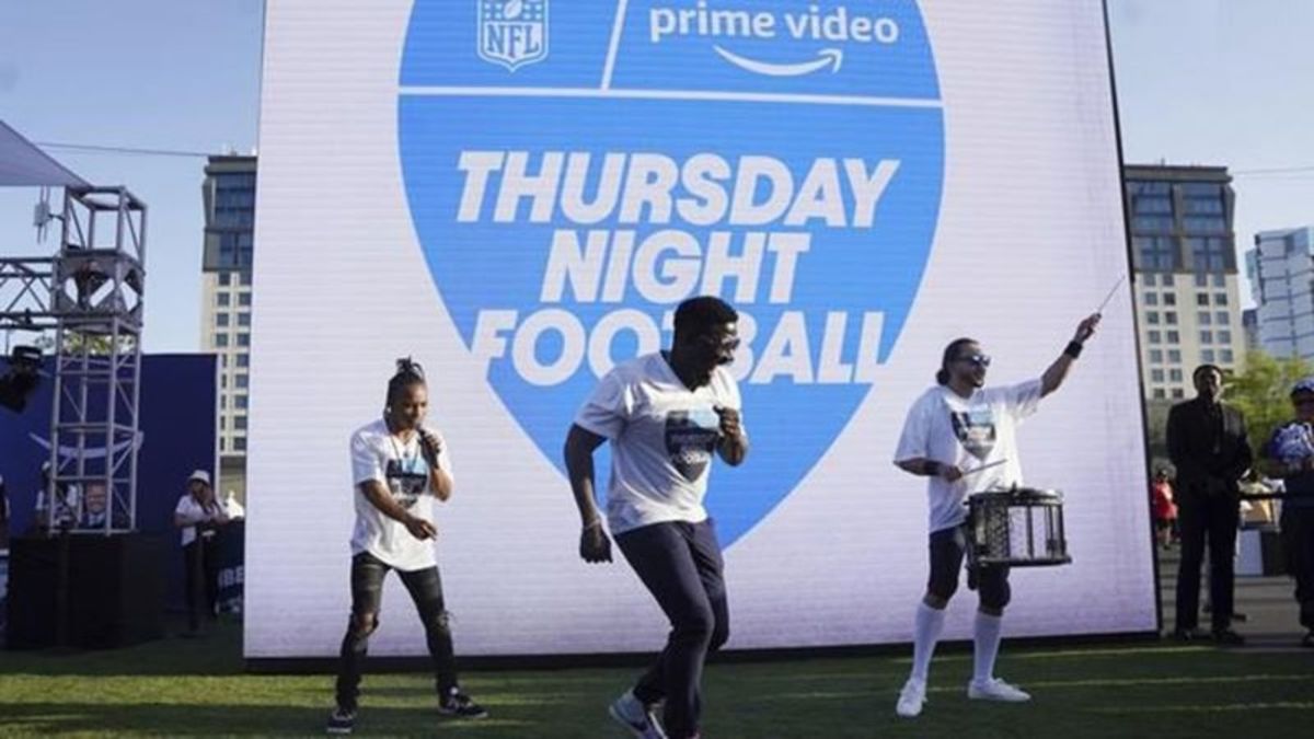 Who is playing Thursday Night Football? How to watch, how to stream