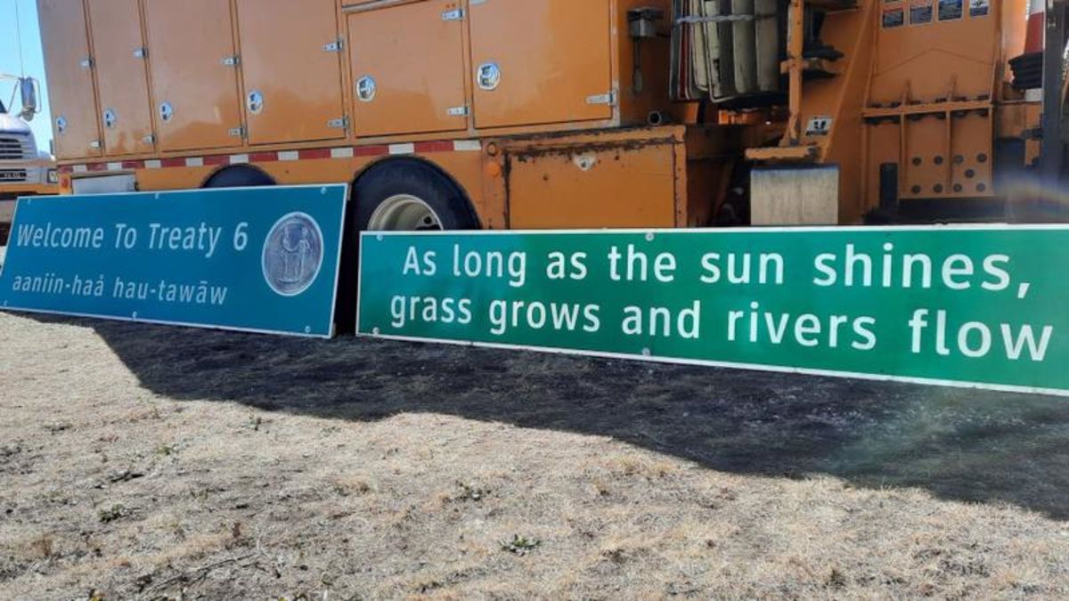 ‘These are treaty territories’ Treaty signs unveiled on Highway 11 paNOW