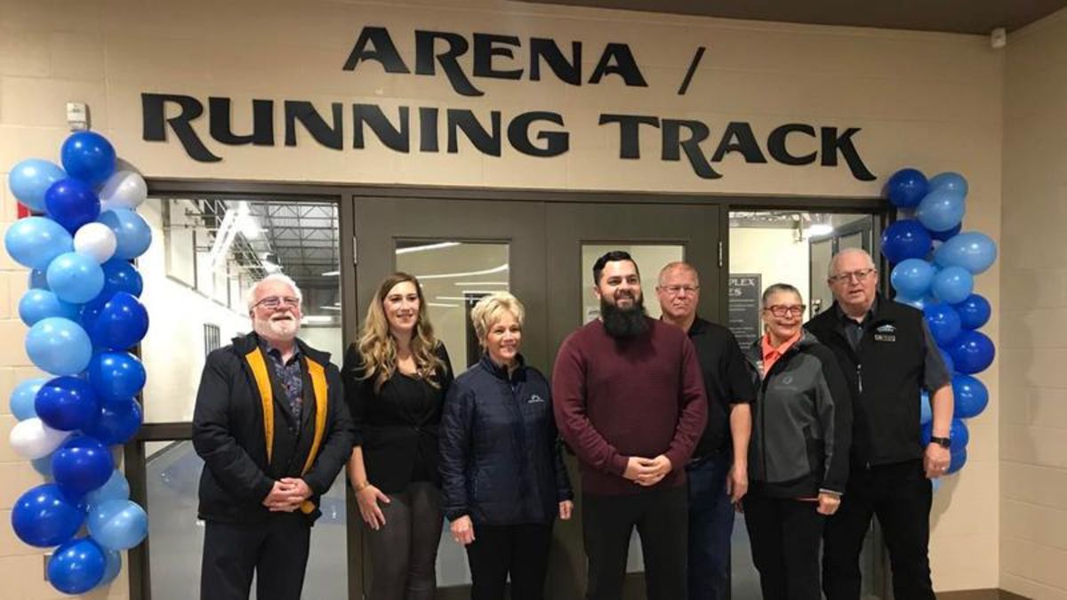 Central Alberta mayors walk to spread awareness on falls prevention