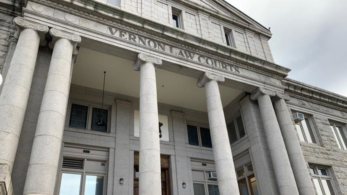 Judge issues jail sentence to former hockey coach convicted of sexual