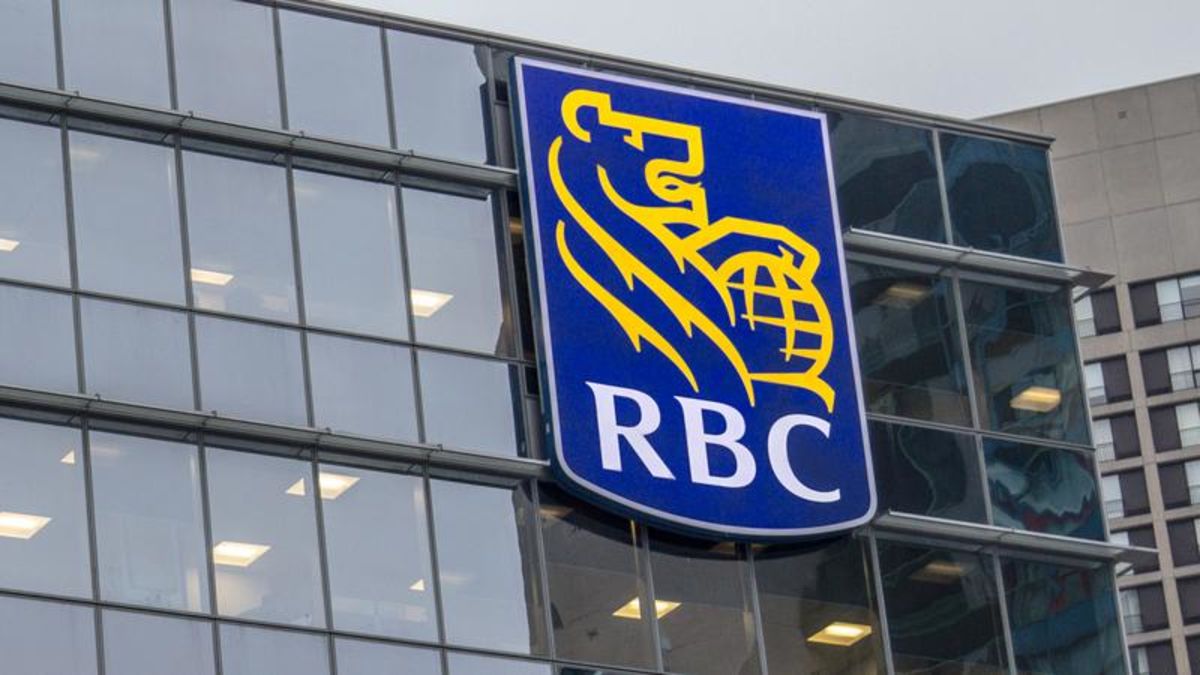 Rbc To Buy Hsbc Bank Canada In 135 Billion Acquisition Fraser Valley Today Everything 7748