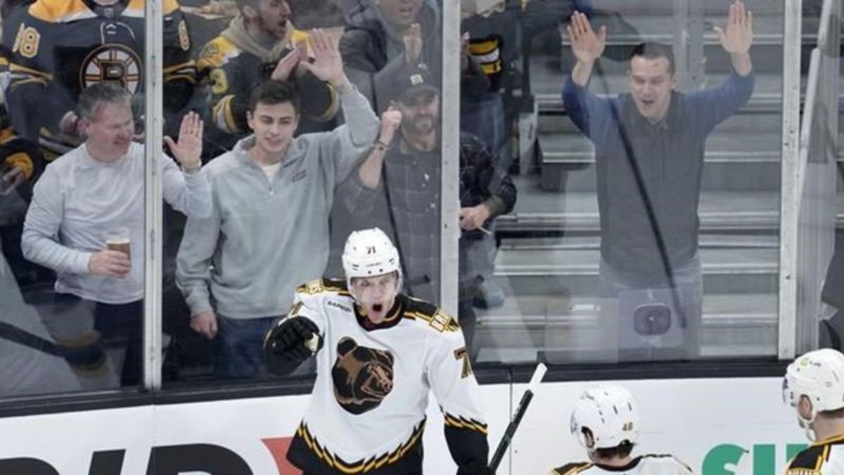 First Career NHL Goal scored by Noah Dobson - Canadian Hockey League