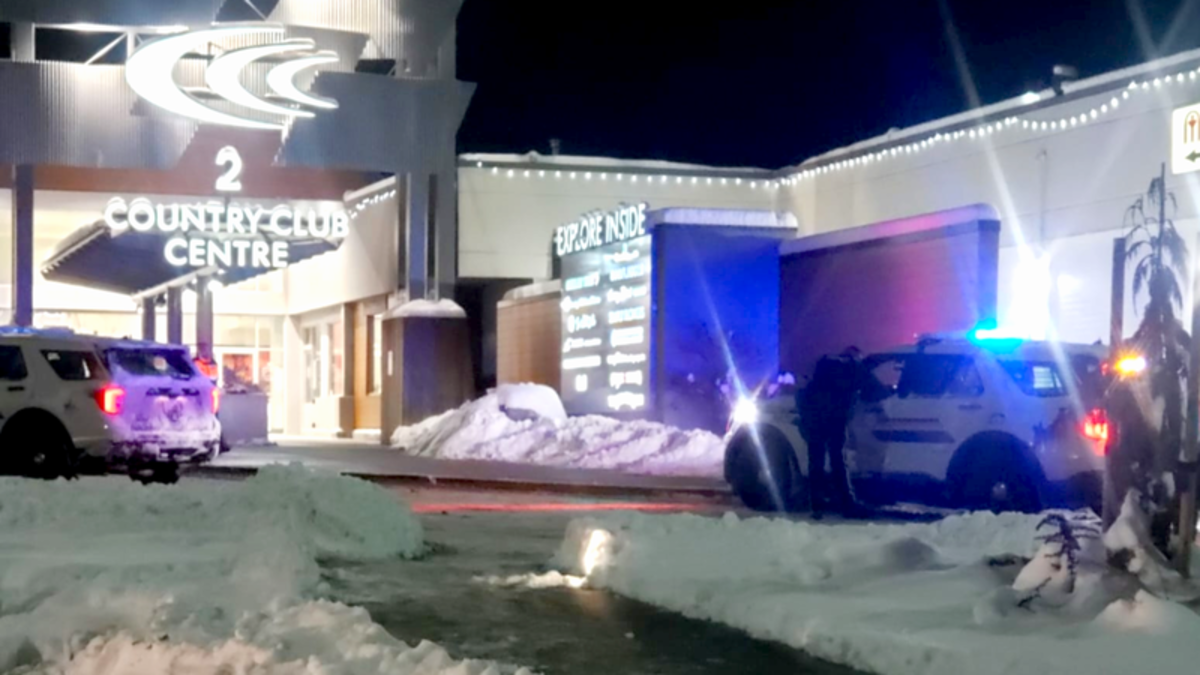 Steven Roth Razor Attack Man injured after unprovoked razor blade attack at Nanaimo’s Country ...