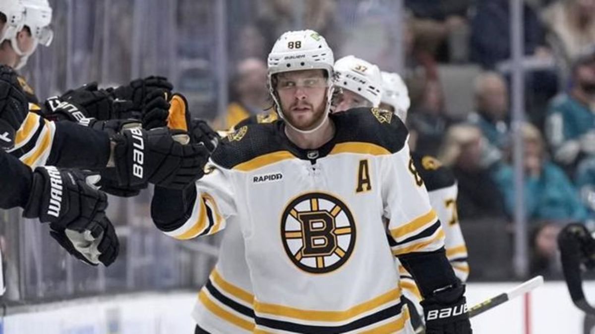 Pastrnak leads 3 Stars of the Week