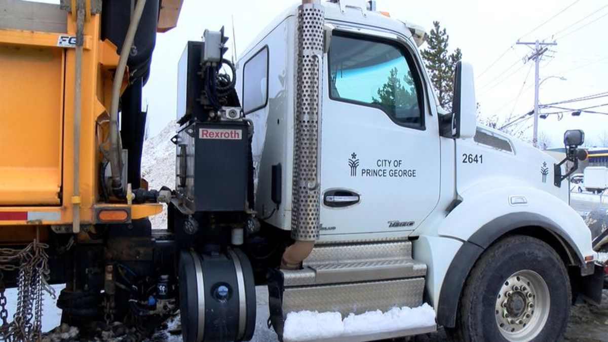City crews still in the process of cleaning up after snowstorm | CKPG Today
