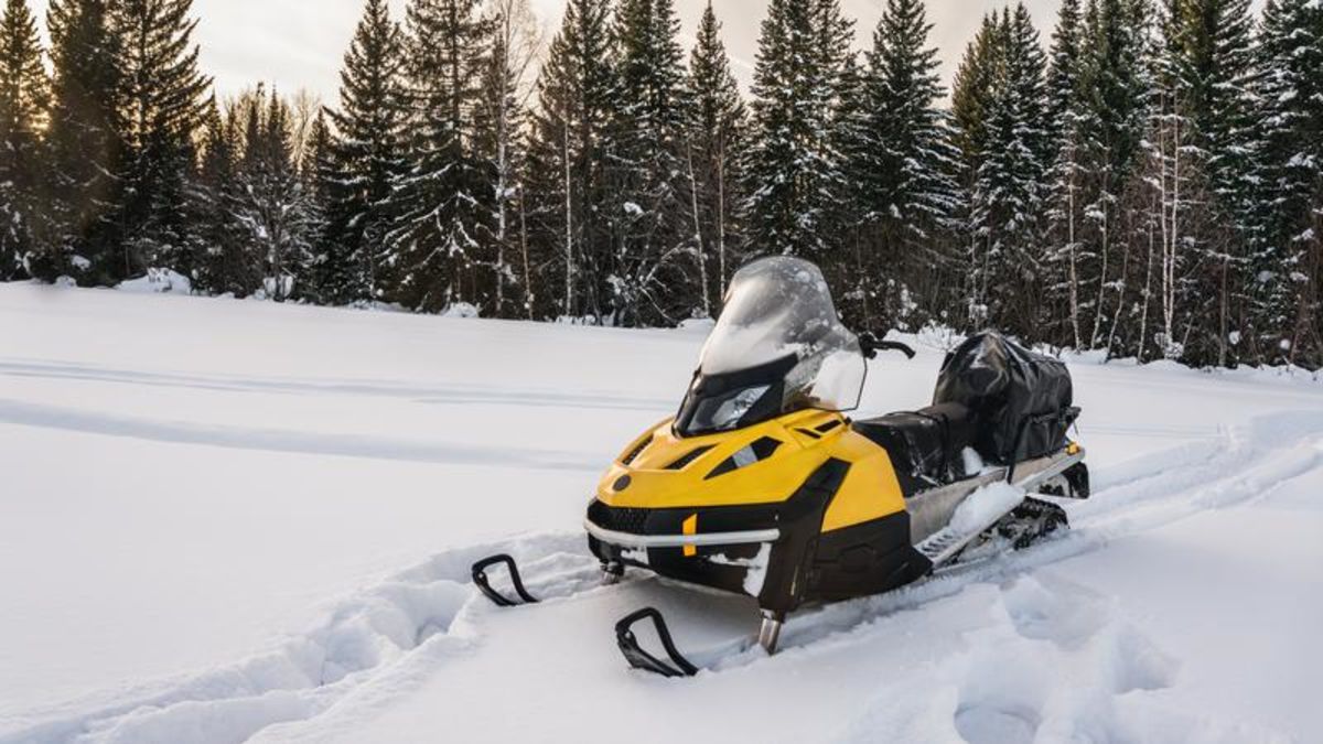 One person dead after snowmobile collision near Candle Lake paNOW