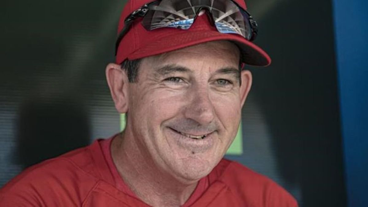 Phillies' Rob Thomson 1st Canadian-born World Series manager