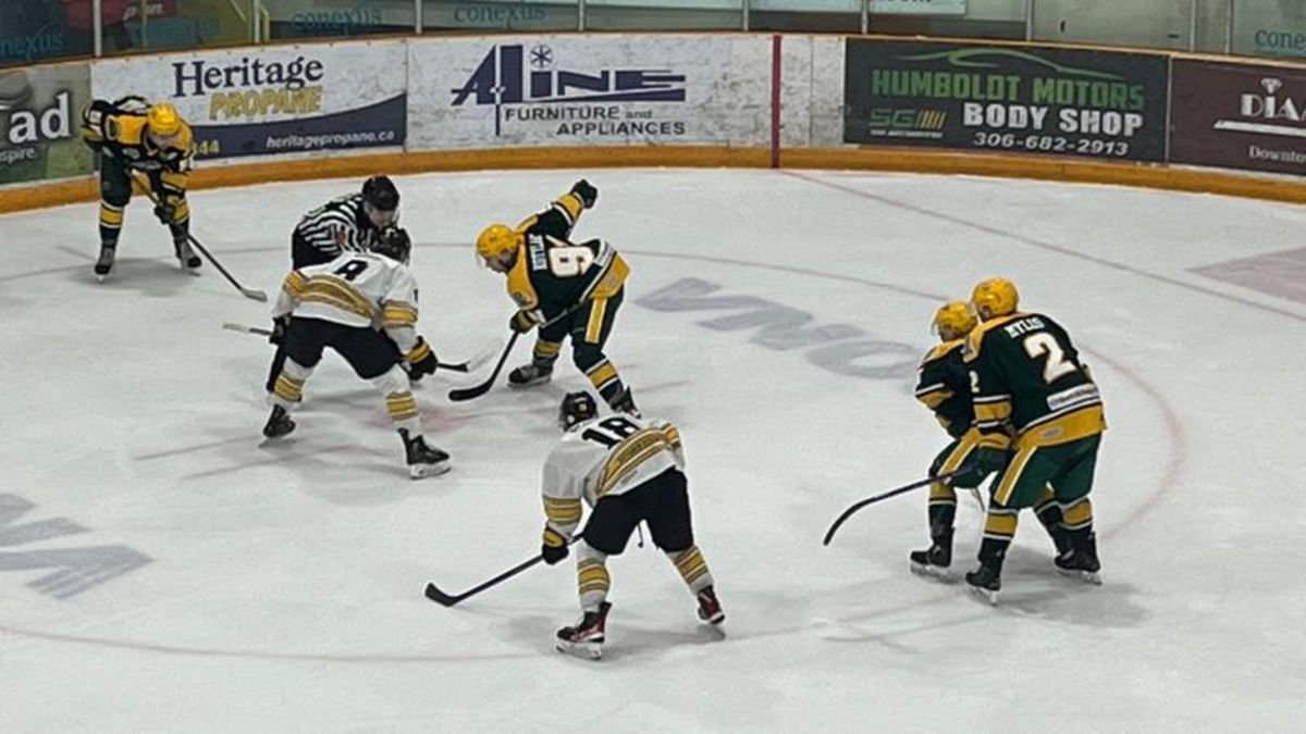 Hawks host Humboldt on home ice