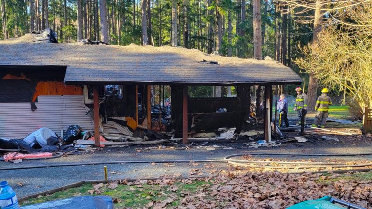 Early morning fire at Nanoose Bay home claims a life NanaimoNewsNOW