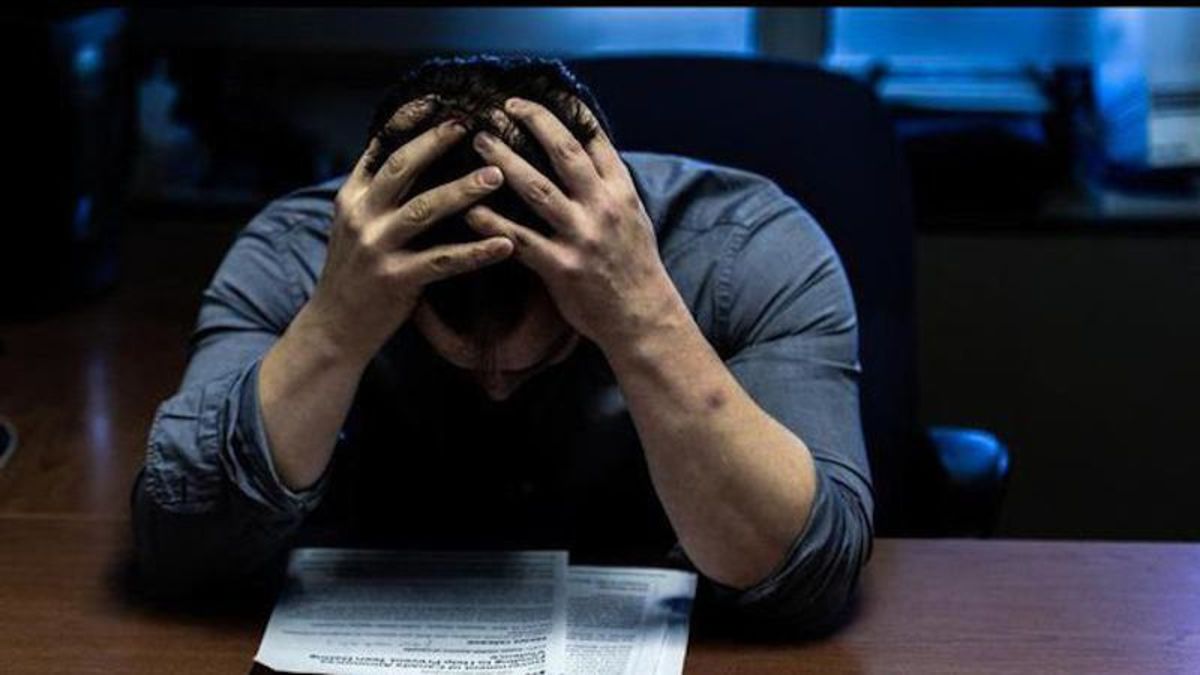 long-awaited-national-mental-health-crisis-hotline-greeted-with