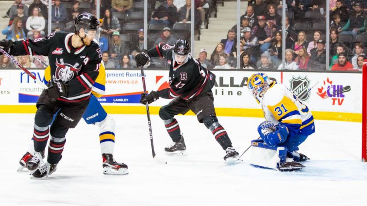 Blades on the brink as Rebels again victorious in game three