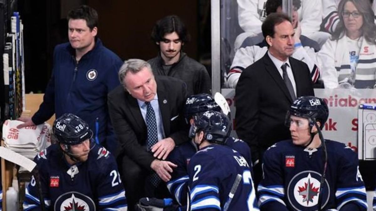 Adam Lowry, Blake Wheeler lead Jets to Game 1 win over Golden