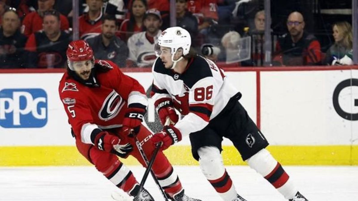 Hurricanes top Devils, go up 2-0 in 2nd-round playoff series