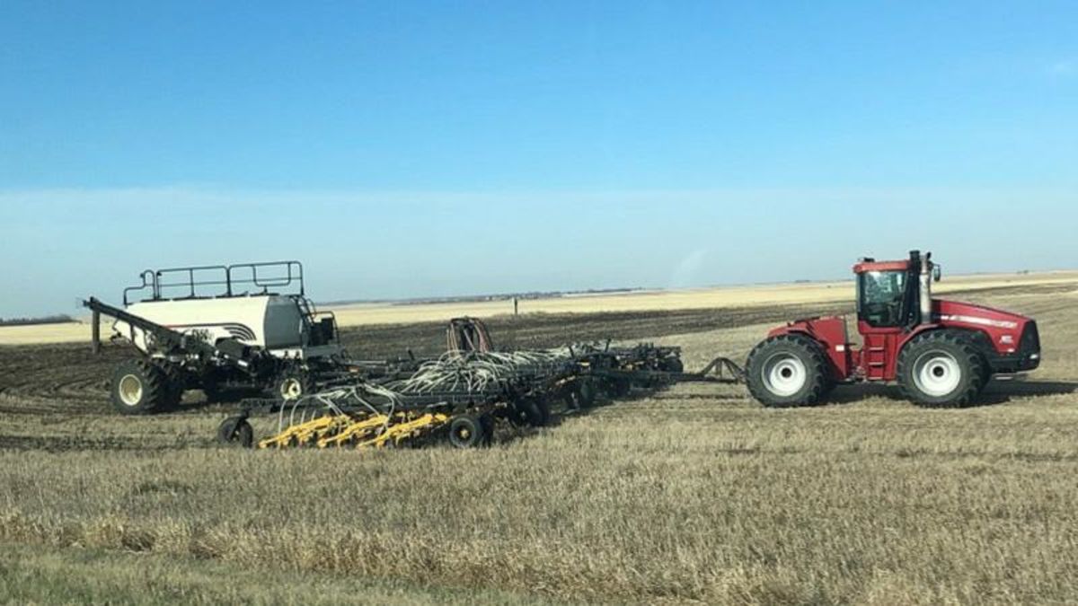High level of optimism as farmers begin seeding | 900 CKBI