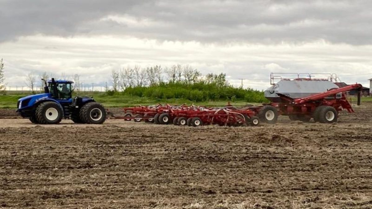 Seeding in Saskatchewan behind five-year average | farmnewsNOW