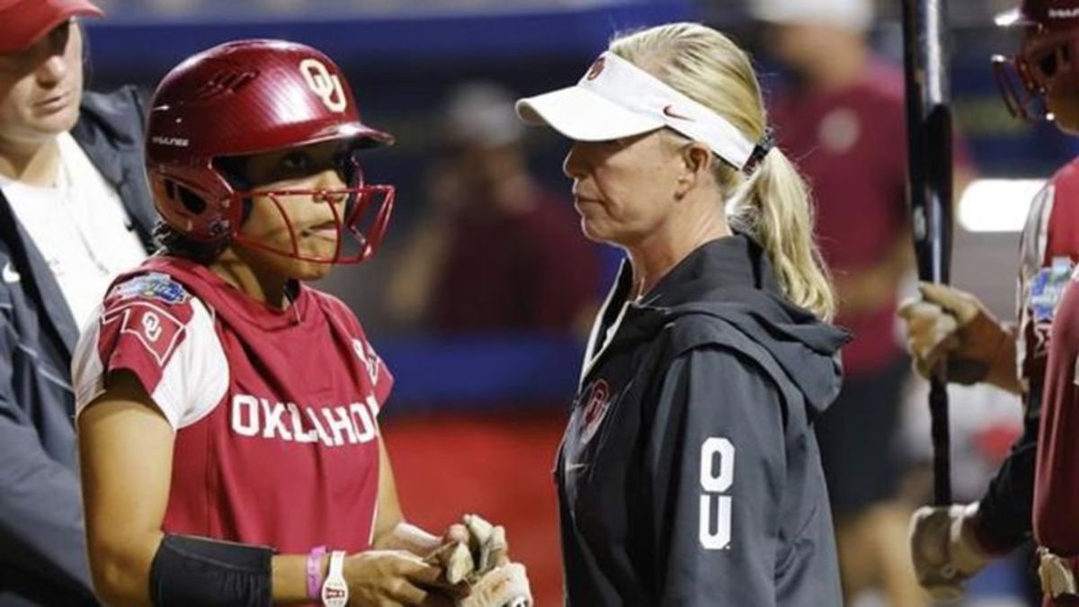 Oklahoma Wins Third Straight Women S College World Series Title Extends Record Win Streak To 53