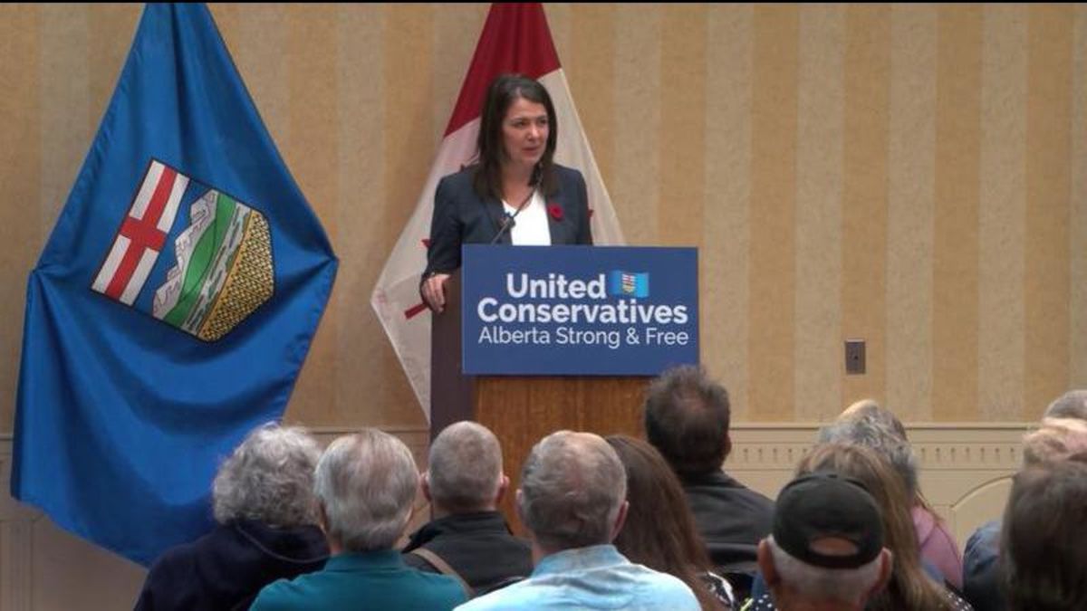 Alberta’s Smith decries ‘federal interference’ ahead of premiers