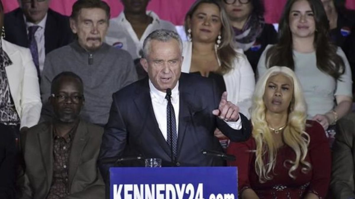 Watchdog calls for House committee to uninvite RFK Jr. after his comments are blasted as antisemitic - Vimarsana News