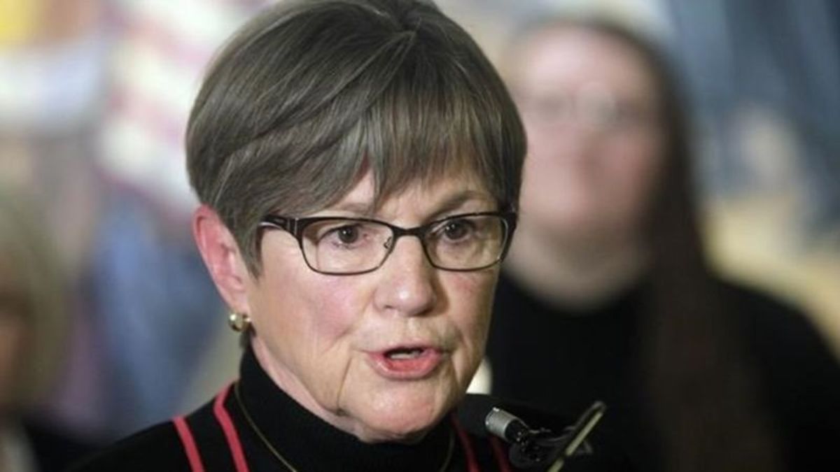 kansas-governor-gets-to-defend-birth-certificate-changes-in-court-a