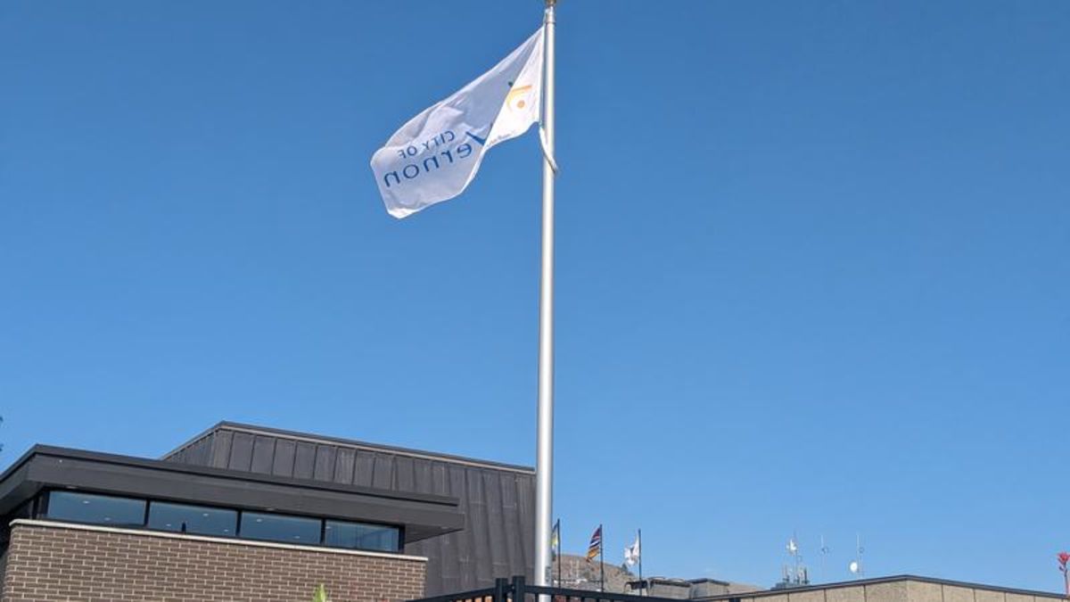 Community flagpole installed at Vernon City Hall Vernon Matters