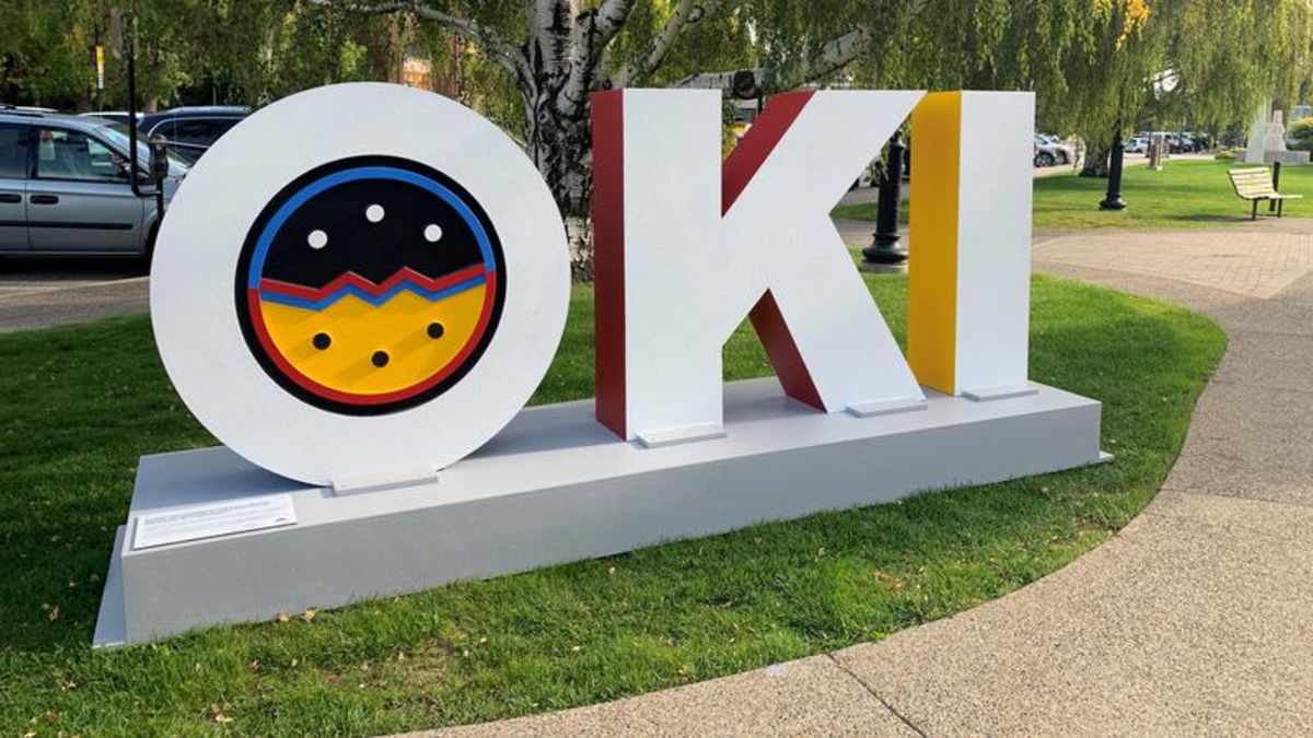 City of Lethbridge seeking artists for Orange Shirt Day design