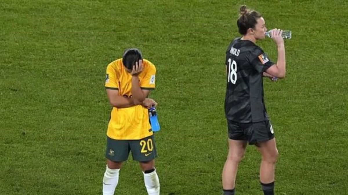 Transfer news: Sam Kerr responds to Chelsea link after Australia's Women's World  Cup penalty heartbreak