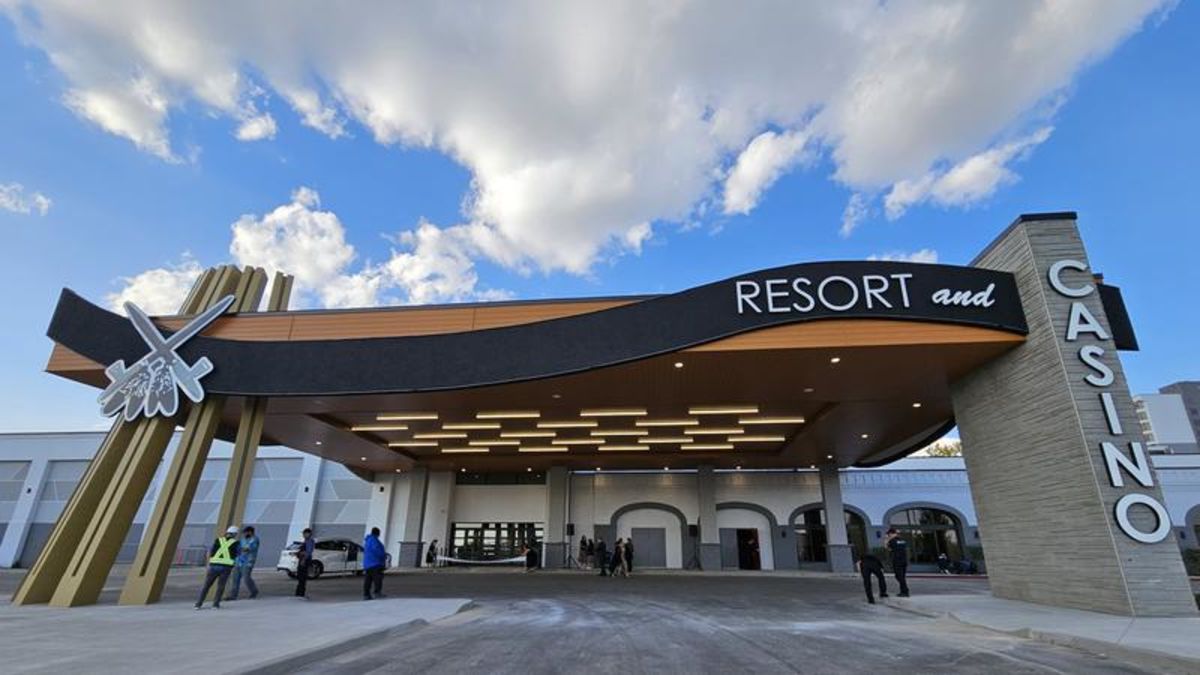 O’Chiese leaders open doors to stateoftheart casino in Red Deer