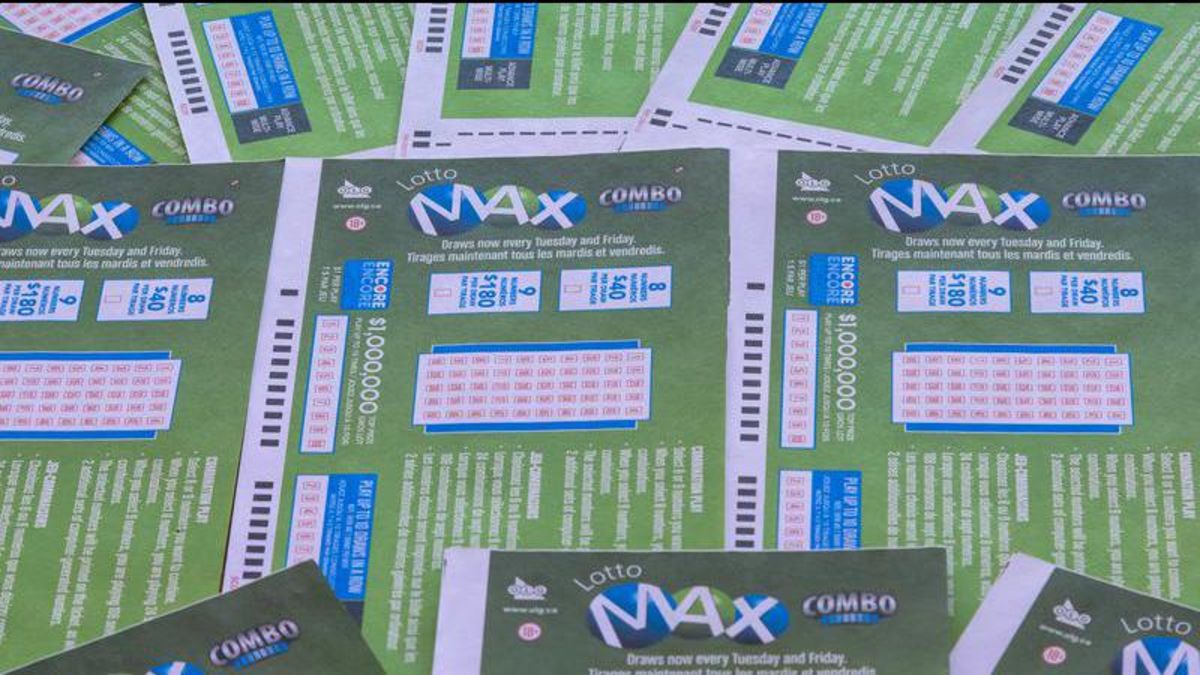 Lotto max free clearance ticket