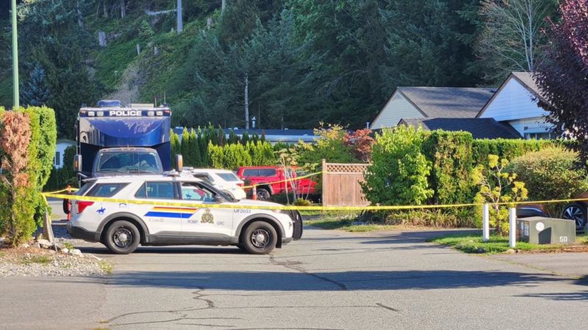 Police gather evidence at mobile home park on Chilliwack Lake Road ...
