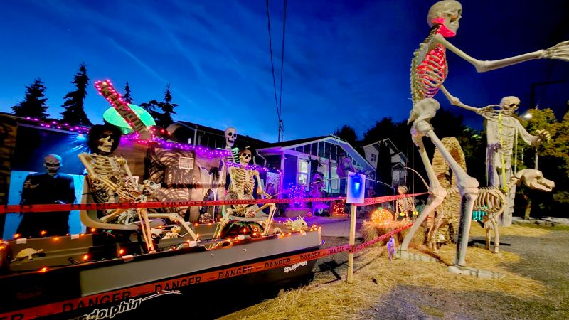 We get a good kick out of it:' Nanaimo couple again creating